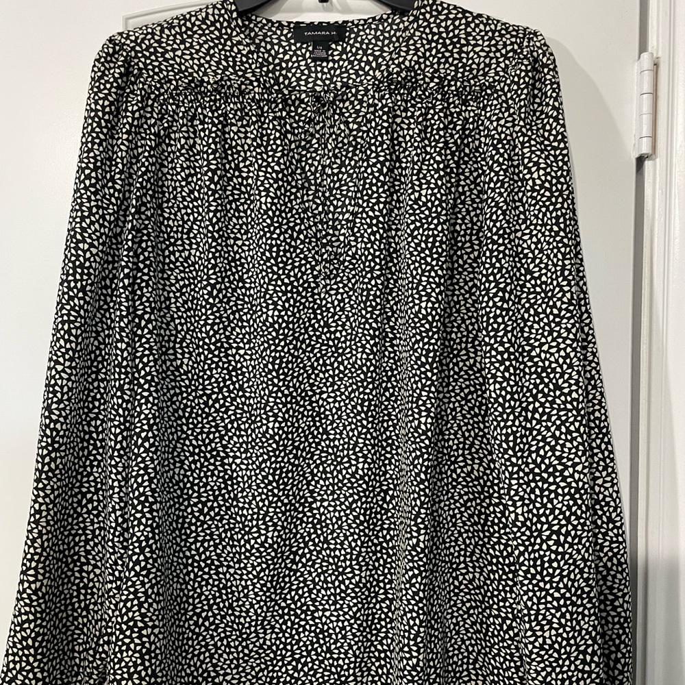 Black and White Long Sleeve Relaxed Blouse